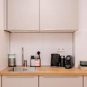  Apartment Simply Studio's