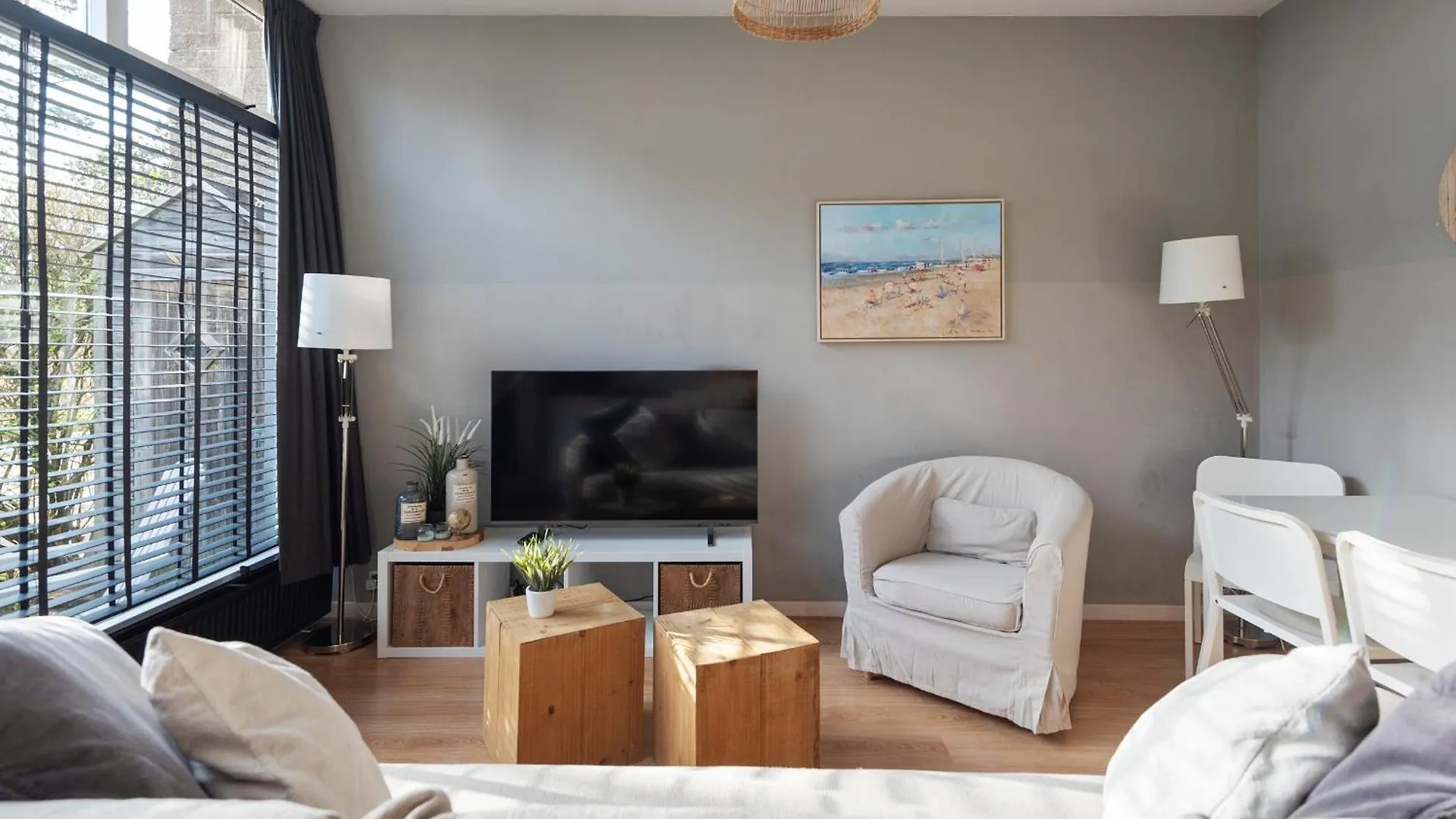 Apartment Ferienwohnung 'T Schelpje With Free Parking Zandvoort