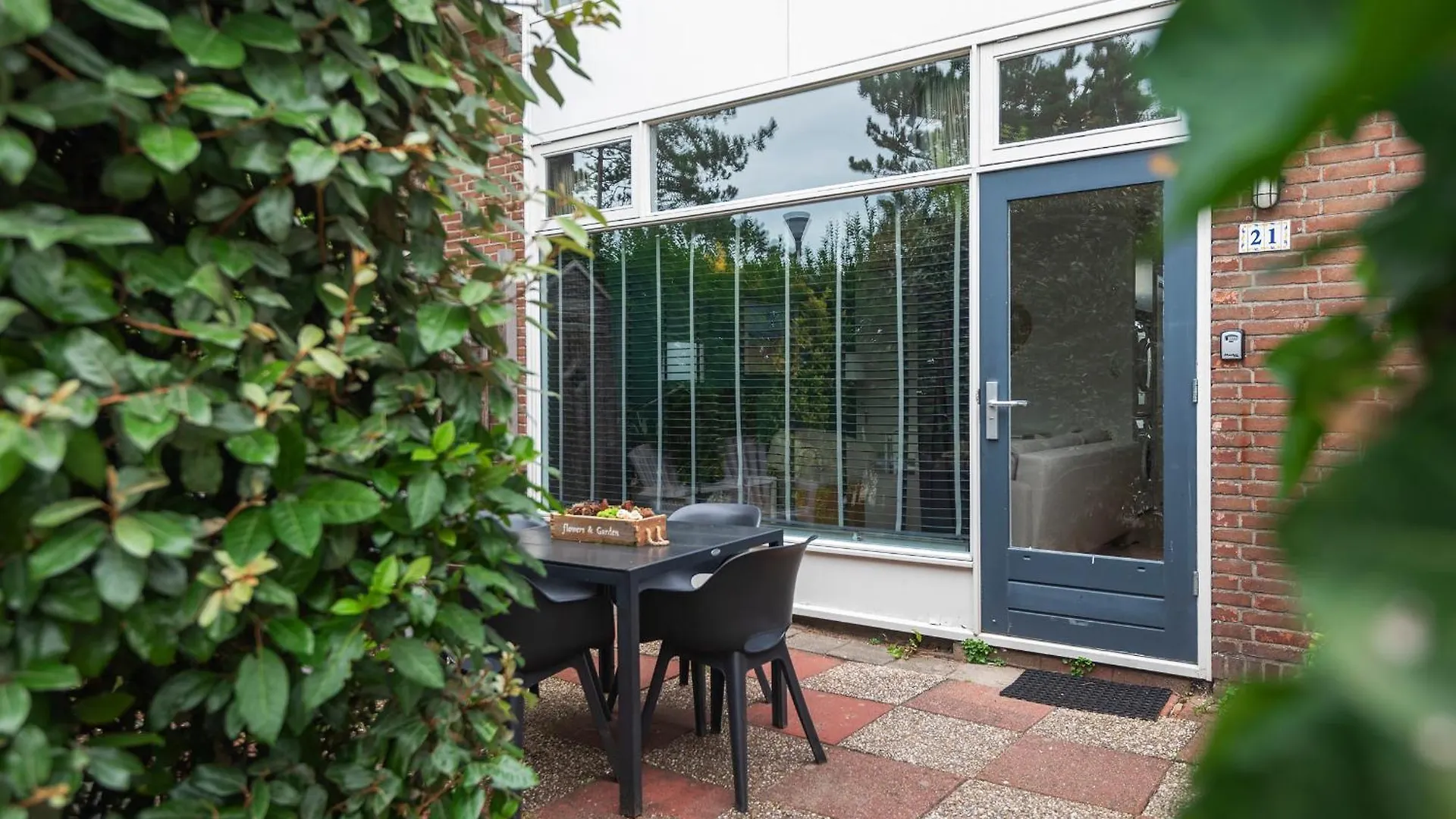 Ferienwohnung 'T Schelpje With Free Parking Zandvoort Apartment