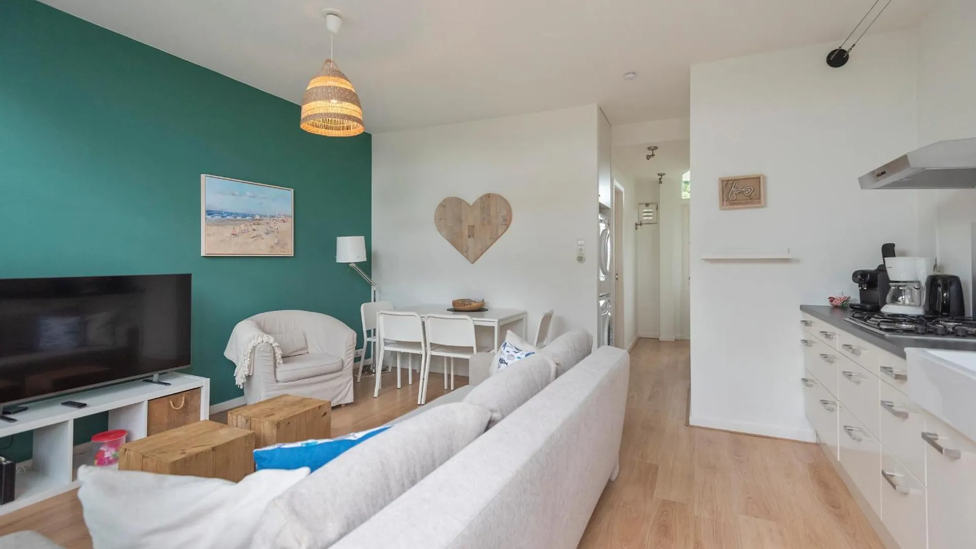 Apartment Ferienwohnung 'T Schelpje With Free Parking Zandvoort